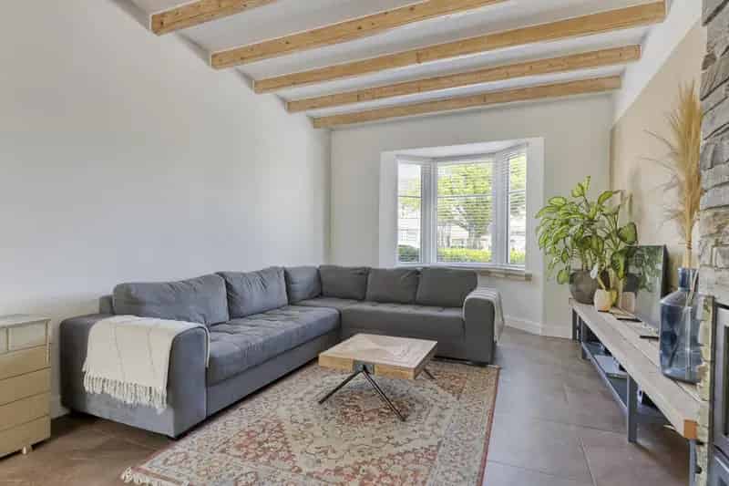 Moderne Halfvrijstaande woning Goes 3 slaapkamers tuin 16 zonnepanelen