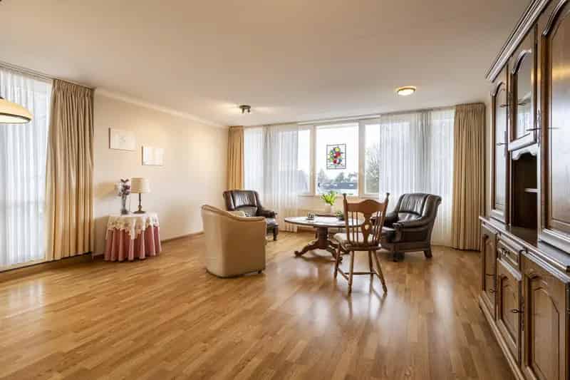 Appartement Maasbracht 100m2 2 slaapkamers dakterras parkeerplaats