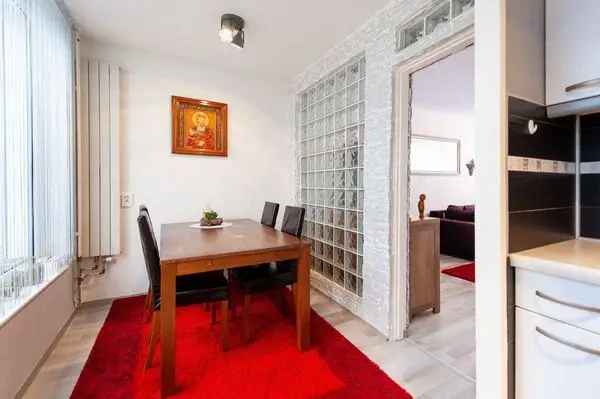 Ruime Hoekwoning nabij Centrum en Station