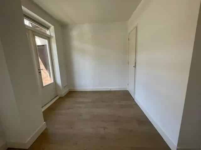 2 Slaapkamer Appartement Amsterdam West Nabij Parken
