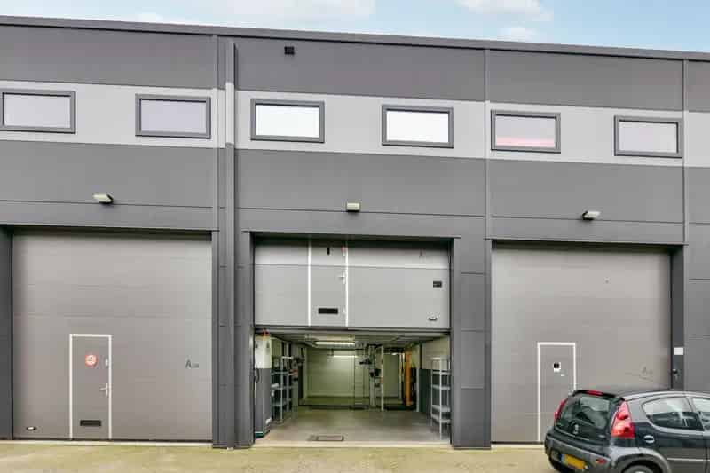 Bedrijfshal te Koop Aalsmeer 130m² Opslag Kantoor Schiphol