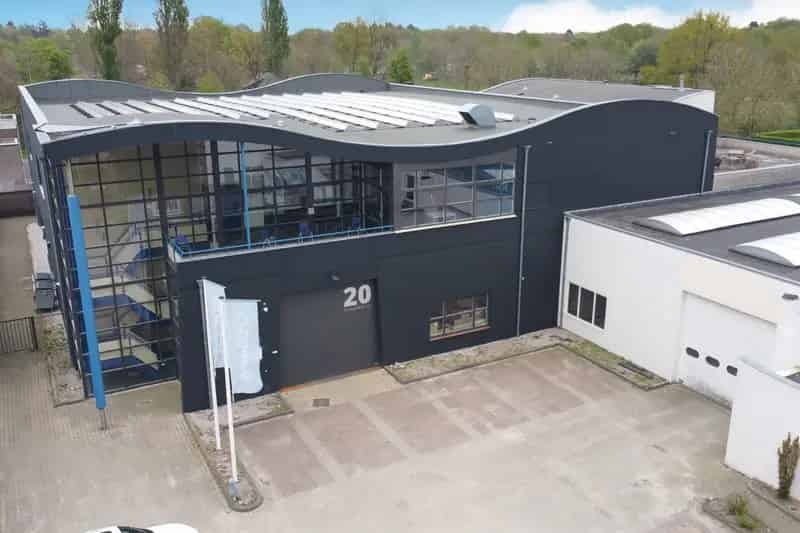 Bedrijfshal te Huur Bladel 2636m² 164 Zonnepanelen