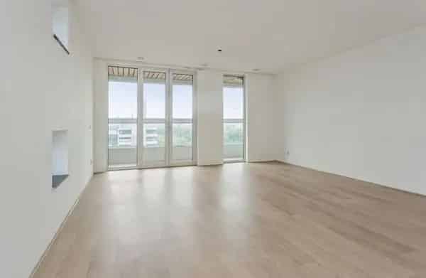 Ruim 2 Slaapkamers Appartement Nabij Station Tilburg