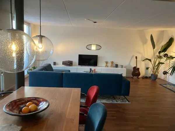 Appartement Te Huur in Den Haag, Zuid-Holland