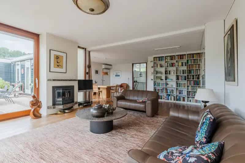 Bungalow te koop Mijdrecht 3 slaapkamers tuin aan water