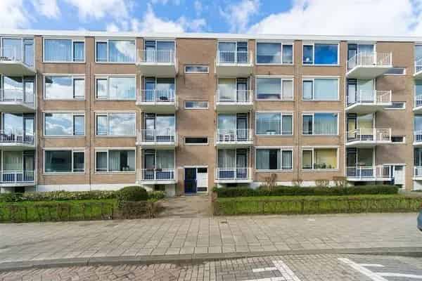 4 Kamer Appartement Reijeroord gerenoveerd