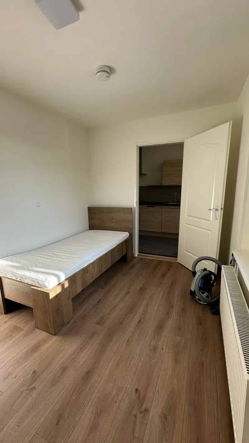 Luxe Studio te Huur Schiedam Zuid Holland