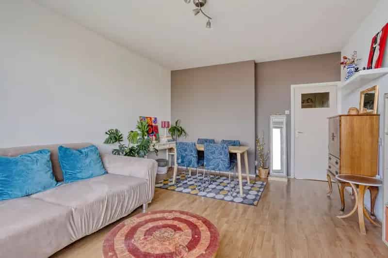 Appartement te koop: Burgemeester De Vlugtlaan 267 1063 BM Amsterdam | Funda