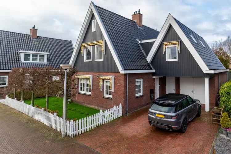 Luxe Villa in Kudelstaart: 4 slaapkamers, 2 badkamers, Serre en Ruime Tuin