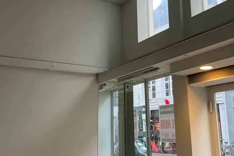 Winkel te huur Roermond Varkensmarkt 181m²