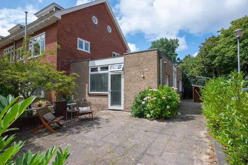 Moderne Hoekbungalow Haarlem 61m2 Tuin Gerenoveerd 2022