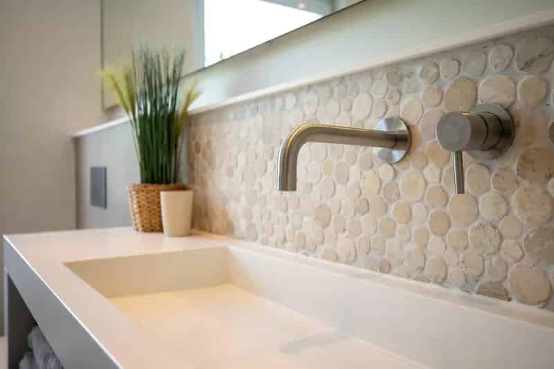 Luxe Familiewoning met Stallen en Huisweide in Sibbe
