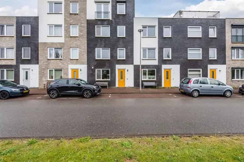Luxe 6 Slaapkamers Villa Almere Poort