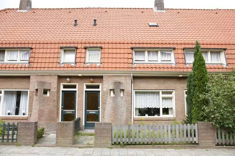 Duivenstraat 9: 3 Slaapkamers, Tuin & Vliering - Nabij Centrum
