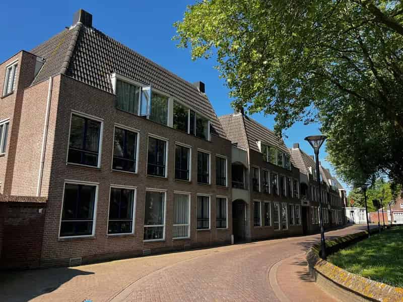 Appartement Delenhove Zevenaar 3 kamers Parkeerplaats Berging
