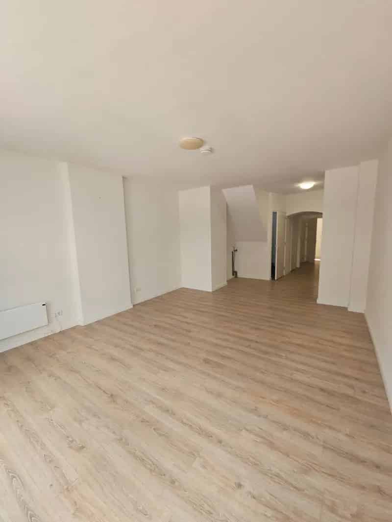 Ruim 1 Slaapkamer Appartement Sittard Nabij Maastricht