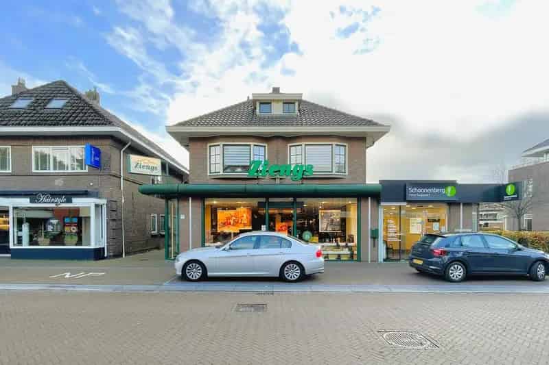 Winkelruimte te huur Stationsstraat Ermelo 435m²