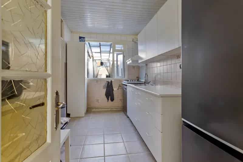 Jaren 20 Tussenwoning IJmuiden 4 Slaapkamers Modernisering