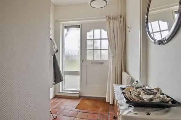 Ruime gezinswoning met mantelzorgwoning te Reusel