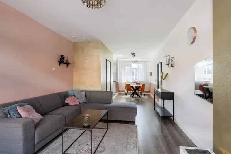 Appartement te koop Vlaardingen Centrum: 2 slaapkamers, balkon, moderne badkamer