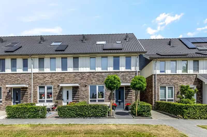 Moderne Eindwoning Barneveld 5 Slaapkamers Instapklaar
