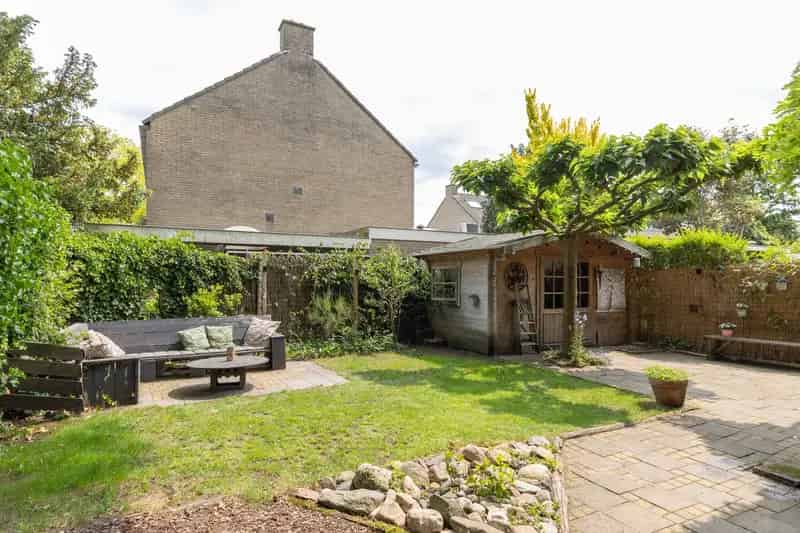 Hoekwoning 4 slaapkamers 2 badkamers Bilthoven