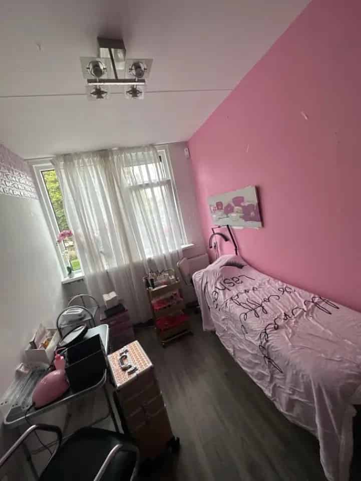 Kamer te Huur Amsterdam Noord Vrouwen 11m2 Gemeubileerd