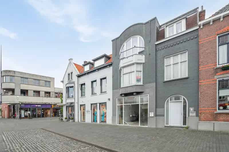Winkel te Koop Markt 23 Terneuzen Sinke Komejan Bedrijfsmakelaars
