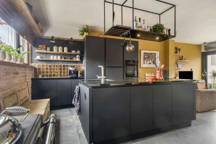 5 Slaapkamer Eengezinswoning De Struyten