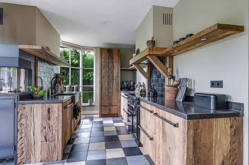 Vrijstaande Villa te Koop Andelst Luxe Verbouwd Grote Tuin