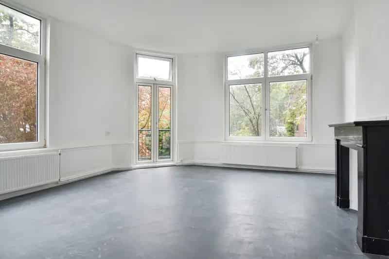 Ruim bovenhuis 131m2 te renoveren Rijswijk Leeuwendaal