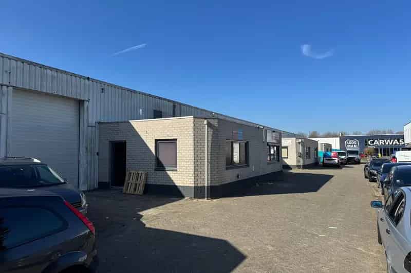 Bedrijfshal Almere 130m2 te koop - Uitbreiding mogelijk