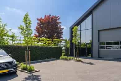 157 m2 Kantoorruimte te Huur in Veen  Direct Beschikbaar