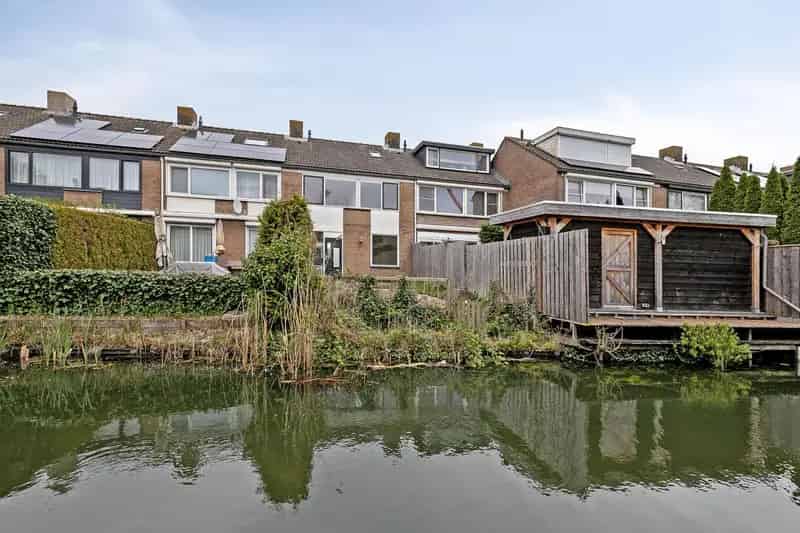 Eengezinswoning 4 slaapkamers Molenvliet Papendrecht