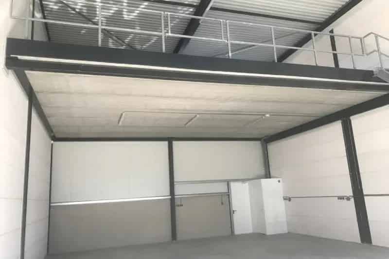 Bedrijfshal te Huur Uithoorn N201 240m2