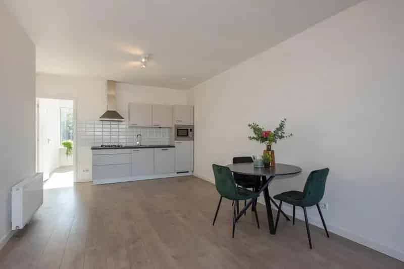 Blijdorp 4-kamerappartement 130m2 gerenoveerd 2017