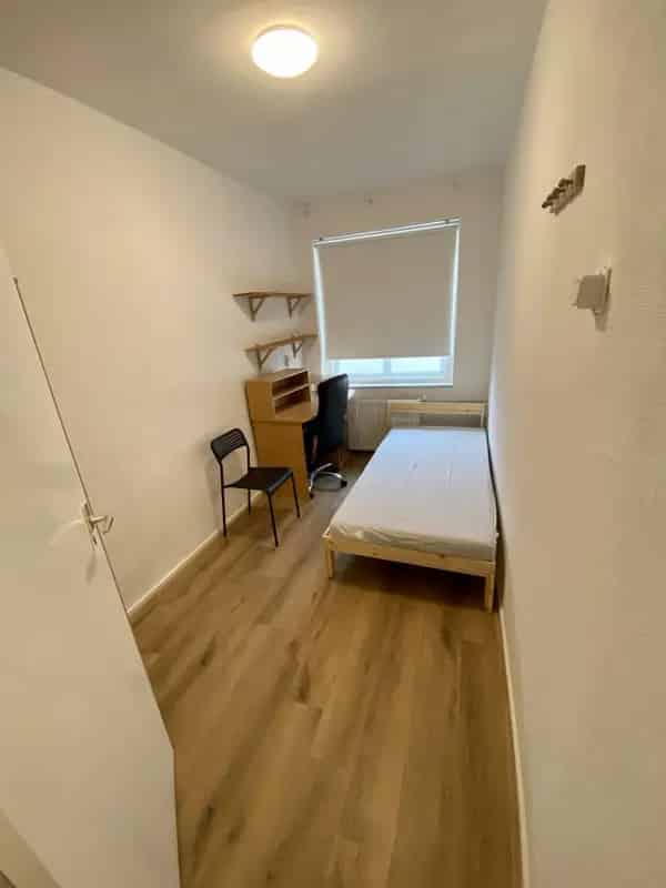 Kamer te Huur Enschede Nabij UT en Saxion