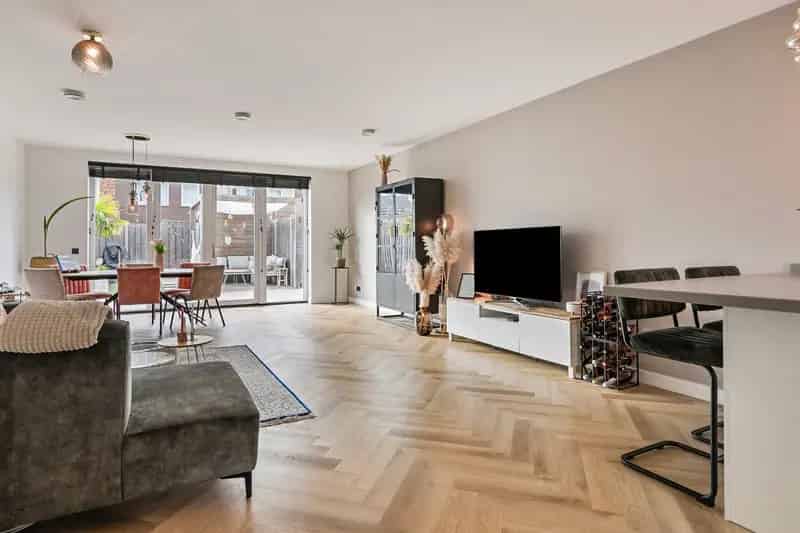 Luxe Nul-op-de-Meter Woning Zoetermeer 6 Slaapkamers