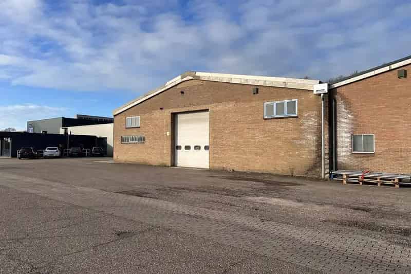 Bedrijfshal te huur Zelhem 1050m² Opslag Goede Bereikbaarheid