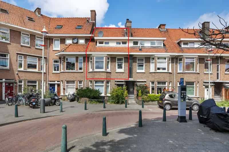 Dubbel bovenhuis Laakkwartier 3 slaapkamers 93m²