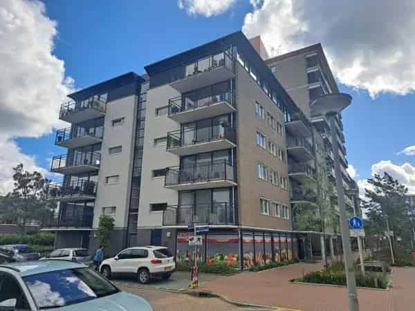 Luxe 3 kamer appartement Roosendaal tijdelijk te huur
