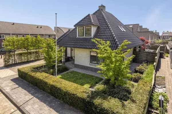 Vrijstaand huis te koop De Maten 3 slaapkamers grote tuin