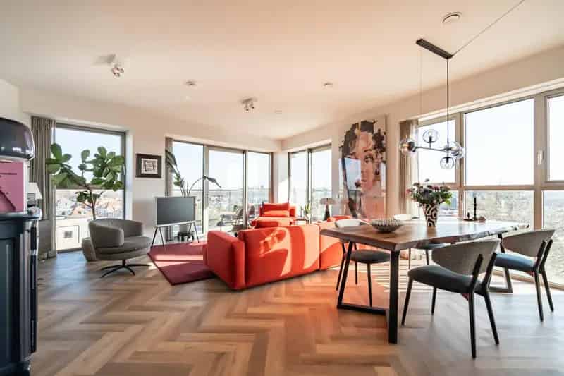 Luxe hoekappartement Fonteinkerk Voorburg 105m2 Terras Parkeerplaats