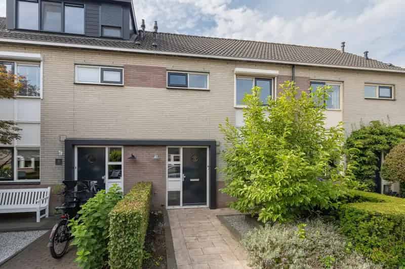 Huis te koop: Bijenveld 4 3773 ZK Barneveld | Funda