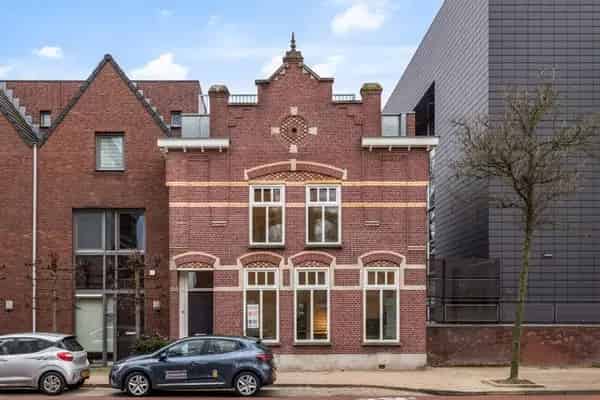 Appartement Eindhoven: 2 Slaapkamers, Nabij Centrum en High Tech Campus
