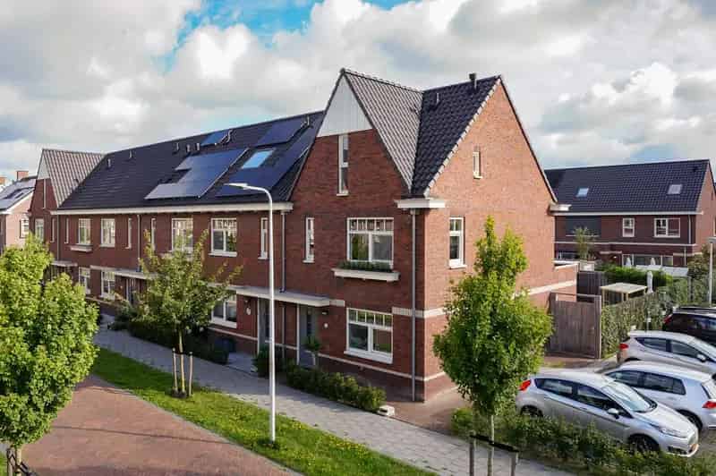 Huis te koop 4 slaapkamers Bergschenhoek