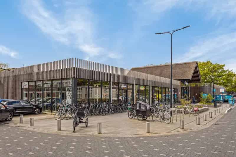 Winkel te huur Enschede Stroinkslanden 279m2
