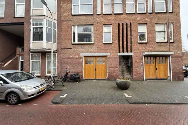 Bedrijfshal te Huur Den Haag 70m2  Centraal Gelegen