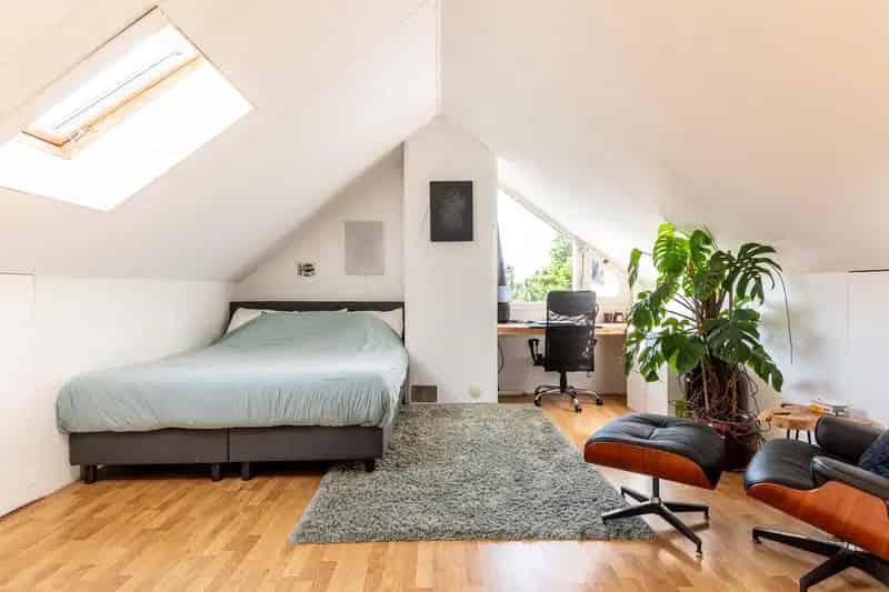 Ruime 5 Slaapkamer Eengezinswoning Almere