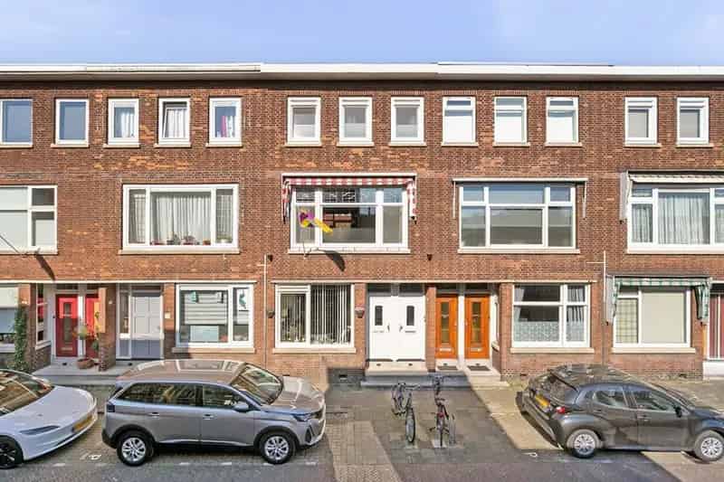 2 Kamer Benedenwoning Schiedam Centrum Nabij NS Station